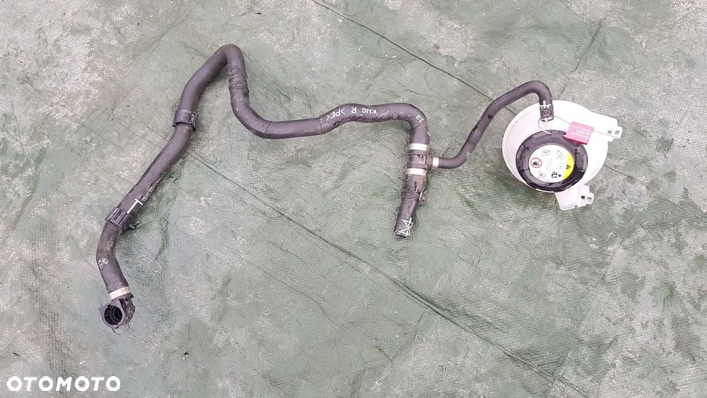 SKODA OCTAVIA IV RURA WĄŻ PRZEWÓD WODY ZBIORNIK WYRÓWNAWCZY 5WA121053C  5Q0121809A 5Q0121407Q - 1