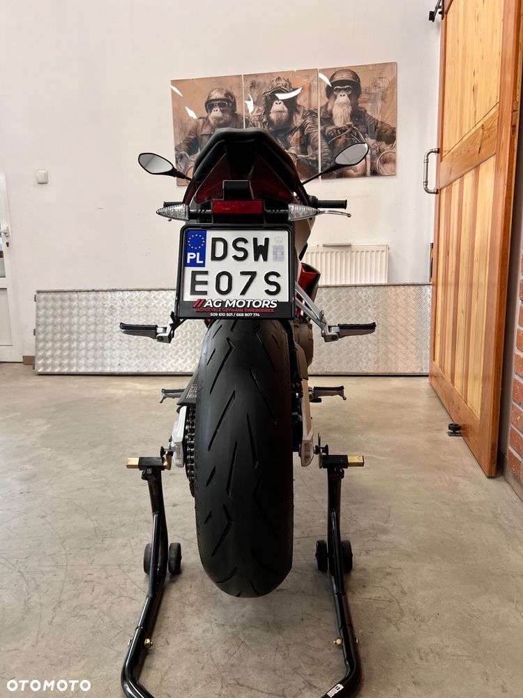 Aprilia Tuono - 18