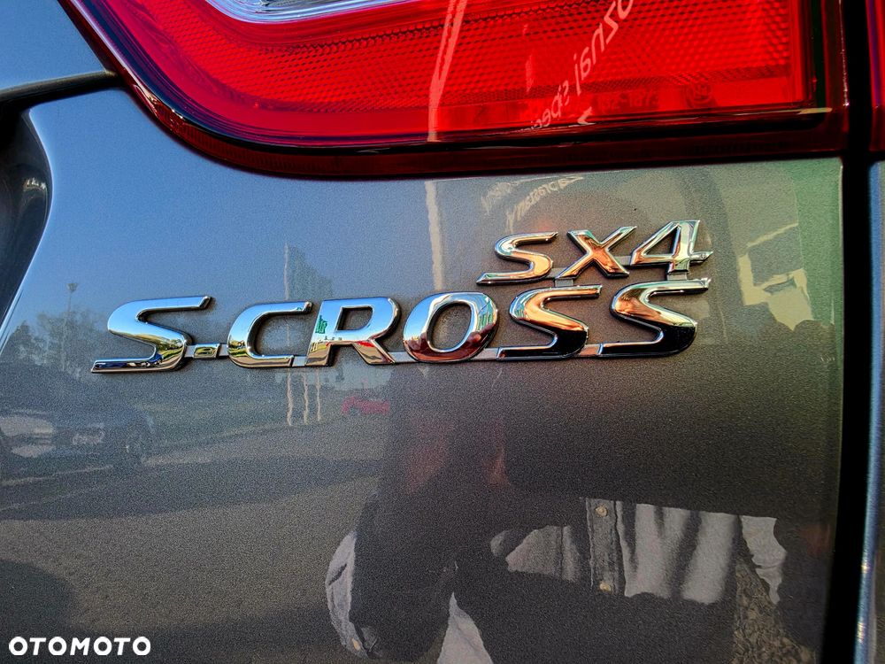 Suzuki SX4 S-Cross 1.0 T Premium - 10