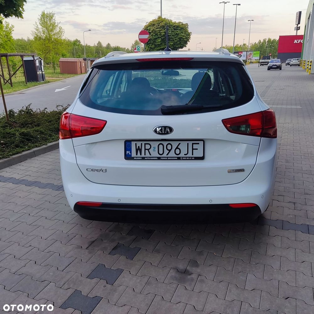 Kia Ceed - 5