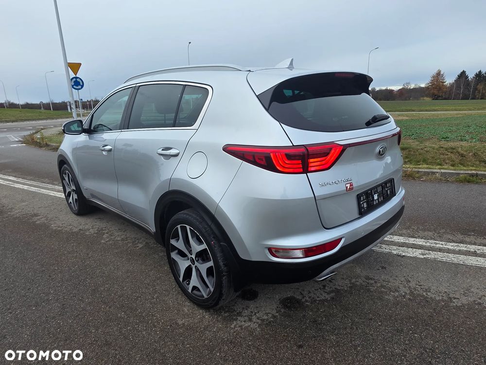 Kia Sportage 2,0 CRDI AWD GT Line - 5