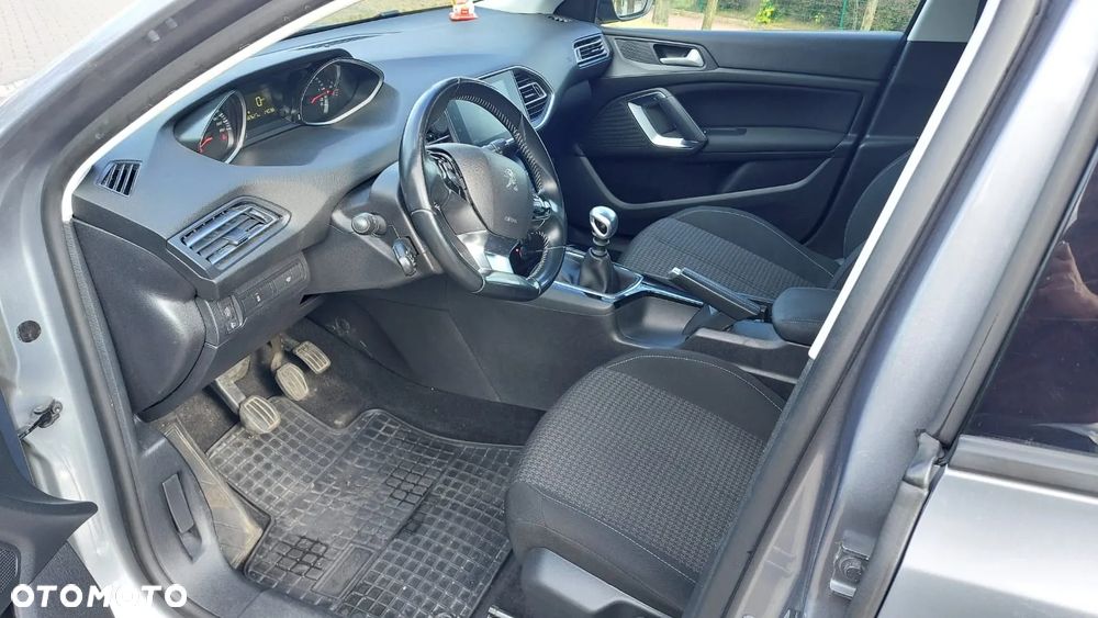 Peugeot 308 - 26