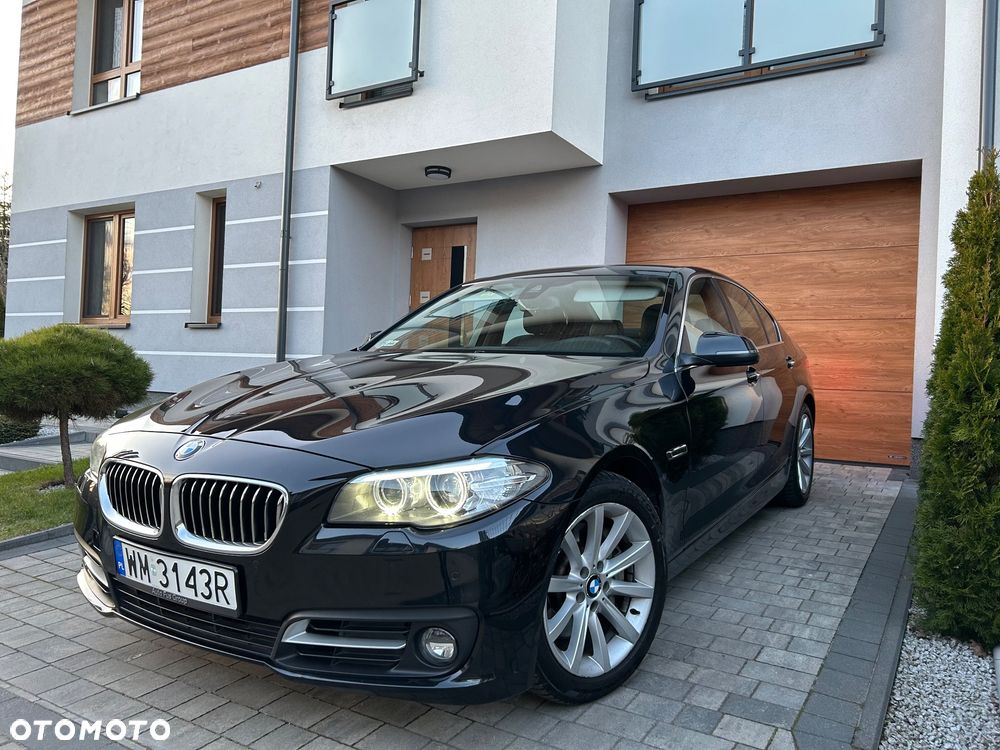 BMW Seria 5 525d xDrive - 2