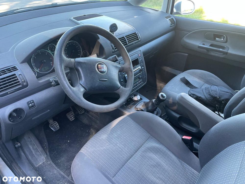 Seat Alhambra 2.0 TDI Reference - 13