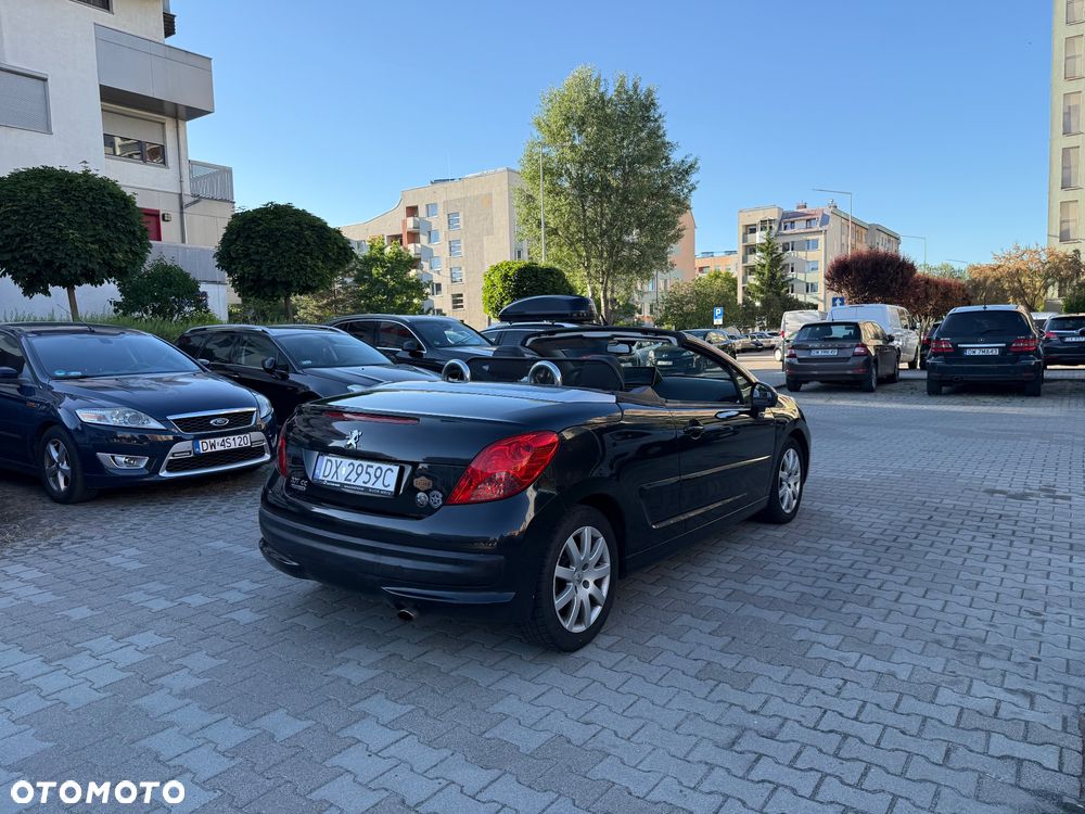 Peugeot 207 CC 1.6 Sport - 11