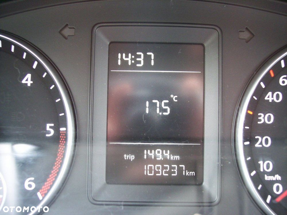 Volkswagen Caddy - 26