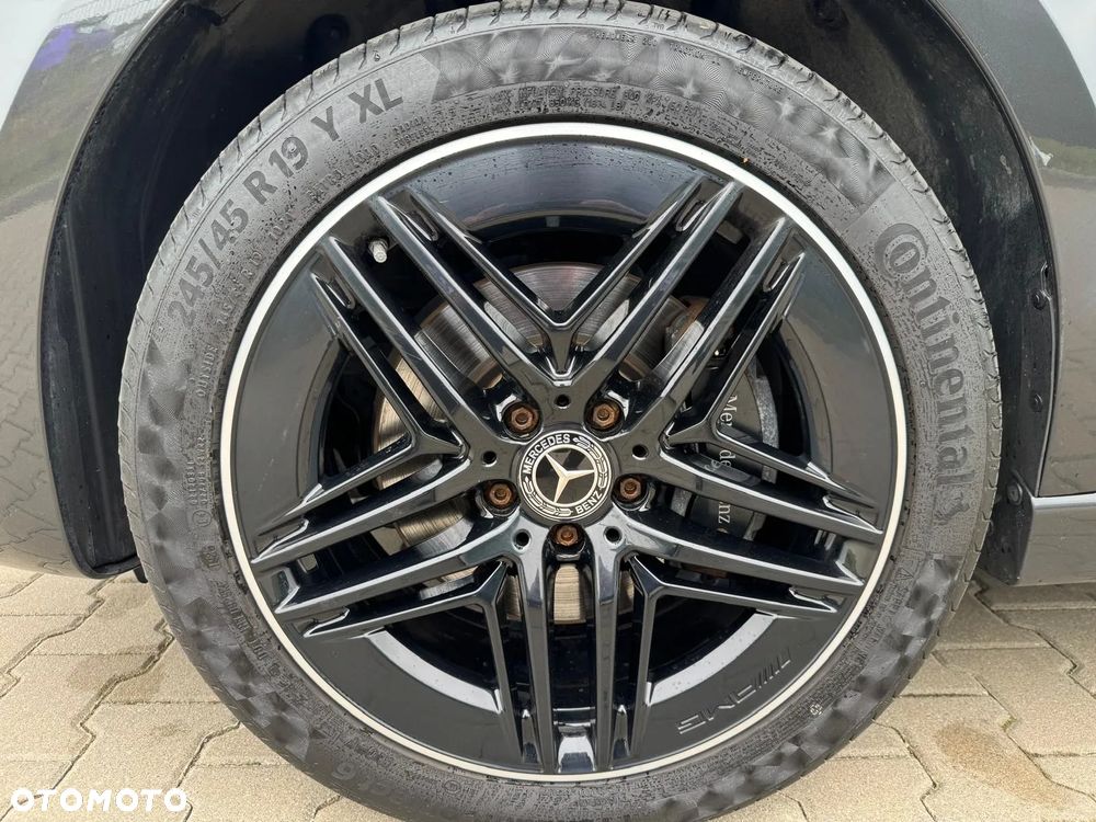 Mercedes-Benz Klasa V 300 d 4-Matic 9G-Tronic Exclusive (d³ugi) - 16