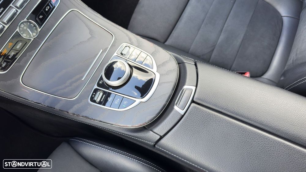Mercedes-Benz E 220 d 9G-TRONIC AMG Line - 28