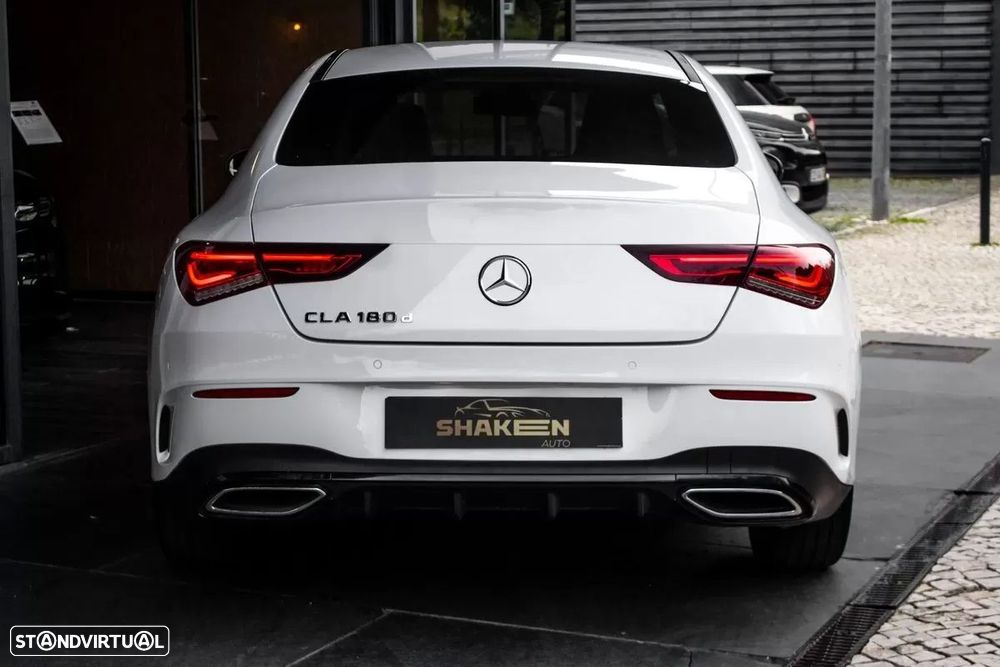 Mercedes-Benz CLA 180 d Shooting Brake AMG Line Aut. - 10