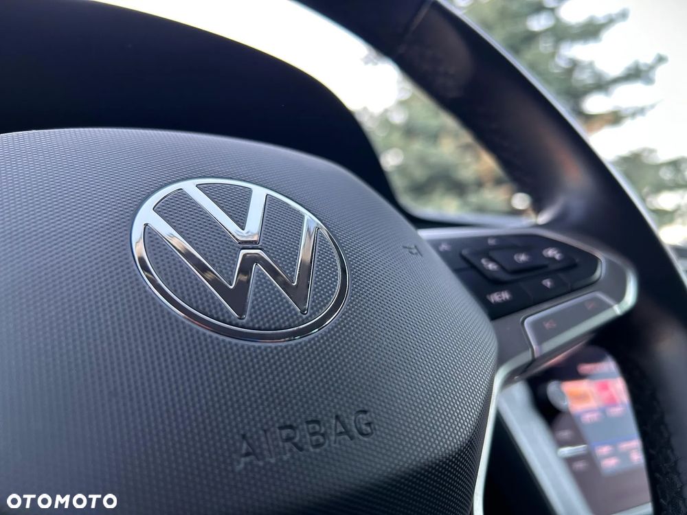 Volkswagen Passat 2.0 TDI EVO Business - 16