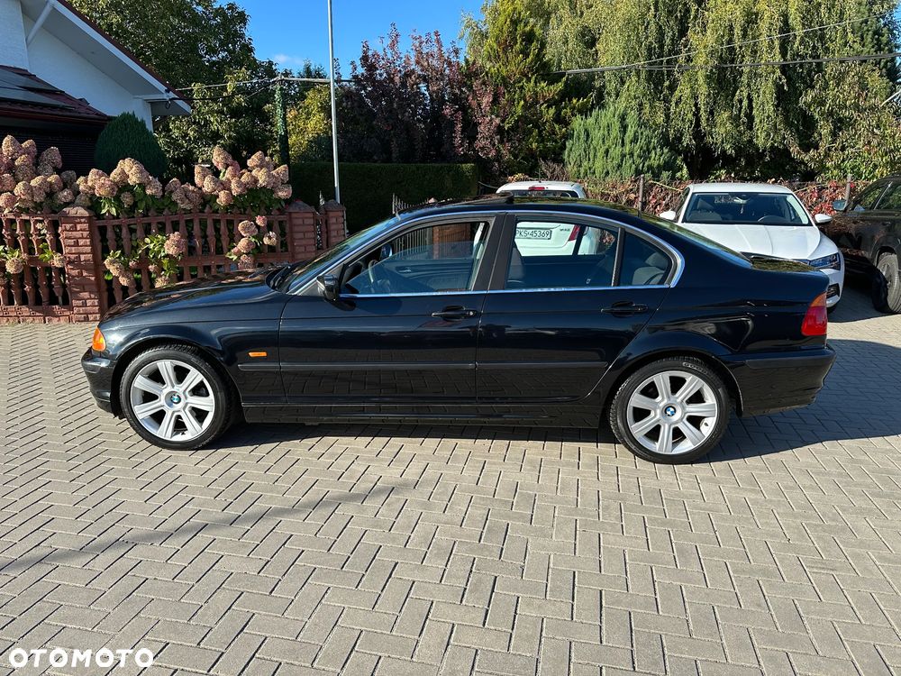BMW Seria 3 - 4