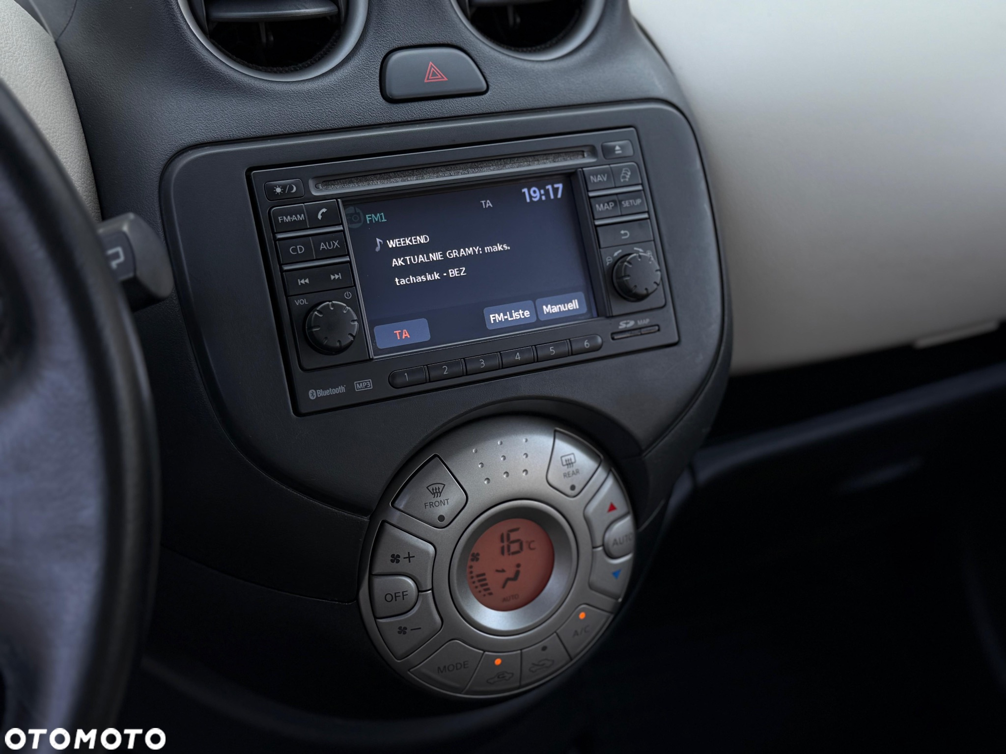 Nissan Micra 1.2 Tekna - 21