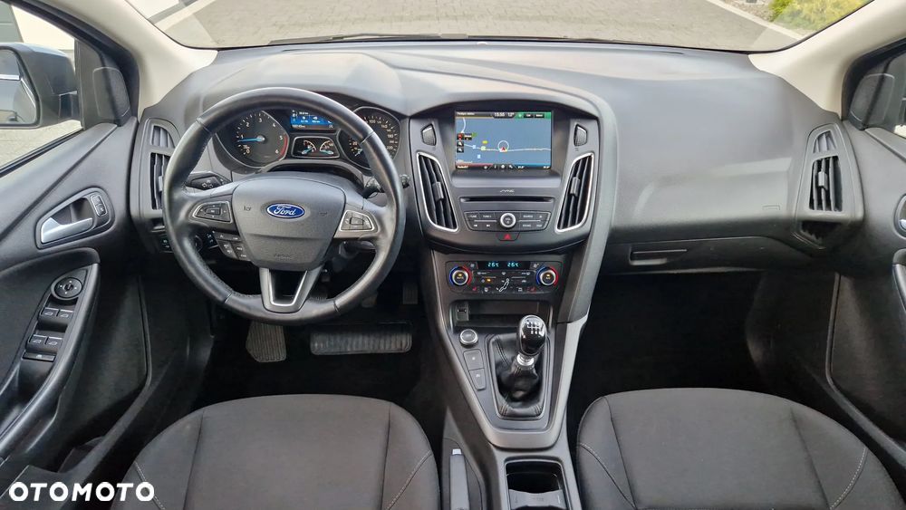 Ford Focus 1.5 EcoBlue Start-Stopp-System TITANIUM - 7