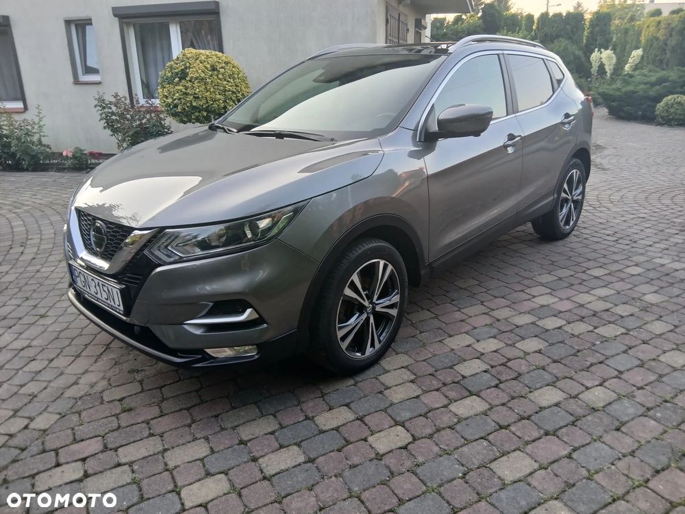 Nissan Qashqai 1.3 DIG-T N-Connecta - 1