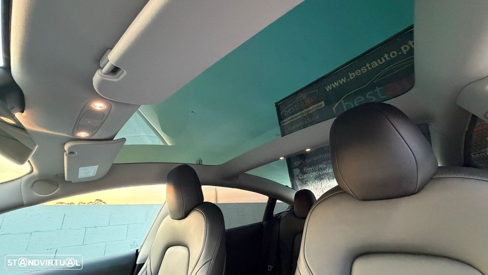 Tesla Model 3 Performance Dual Motor AWD - 40