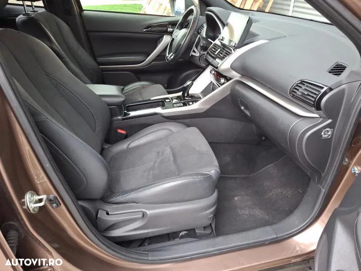 Mitsubishi Eclipse-Cross Plug-In Hybrid 4WD Plus Select - 15