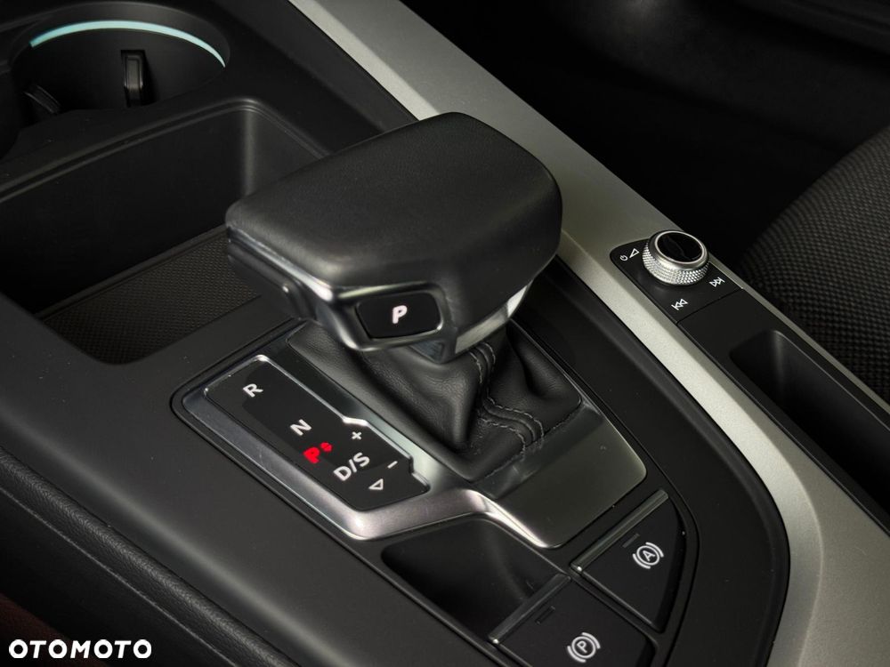 Audi A4 Limousine 35 TFSI mHEV S tronic - 20