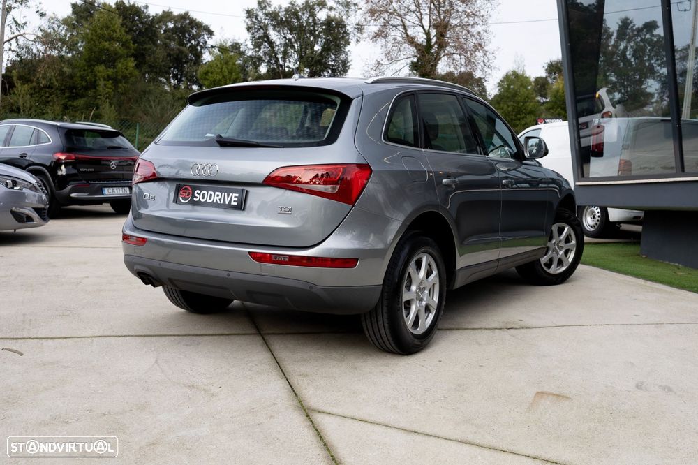 Audi Q5 2.0 TDI quattro - 31