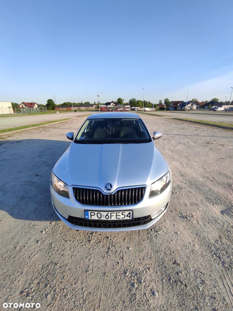 Skoda Octavia 1.6 TDI Edition - 10