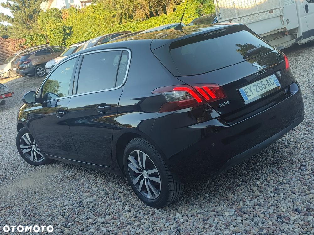 Peugeot 308 PureTech 130 GPF Stop & Start Allure Business-Paket - 2
