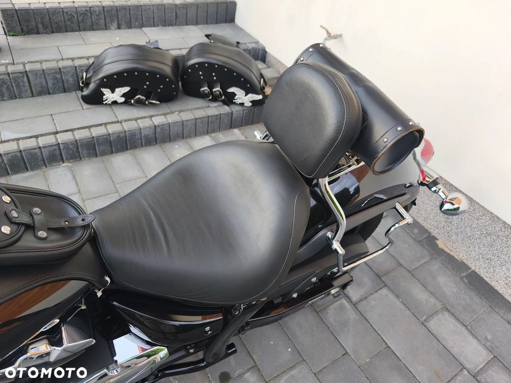 Yamaha XVS - 23
