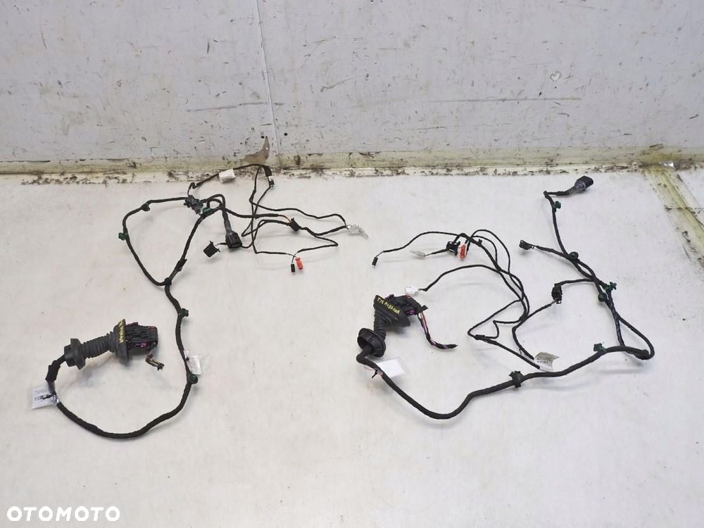 WIĄZKA INSTALACJA DRZWI TYŁ AUDI A4 B7 AVANT 8E0971693B - 2