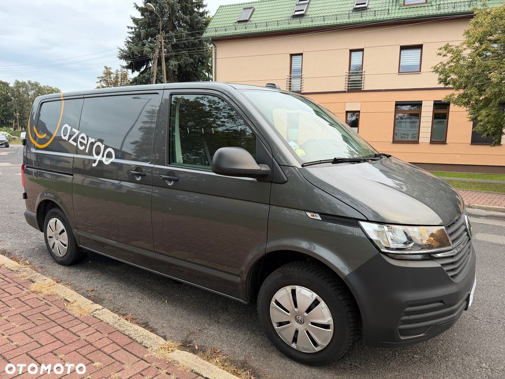 Volkswagen Transporter - 28