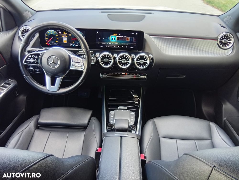 Mercedes-Benz GLA - 6