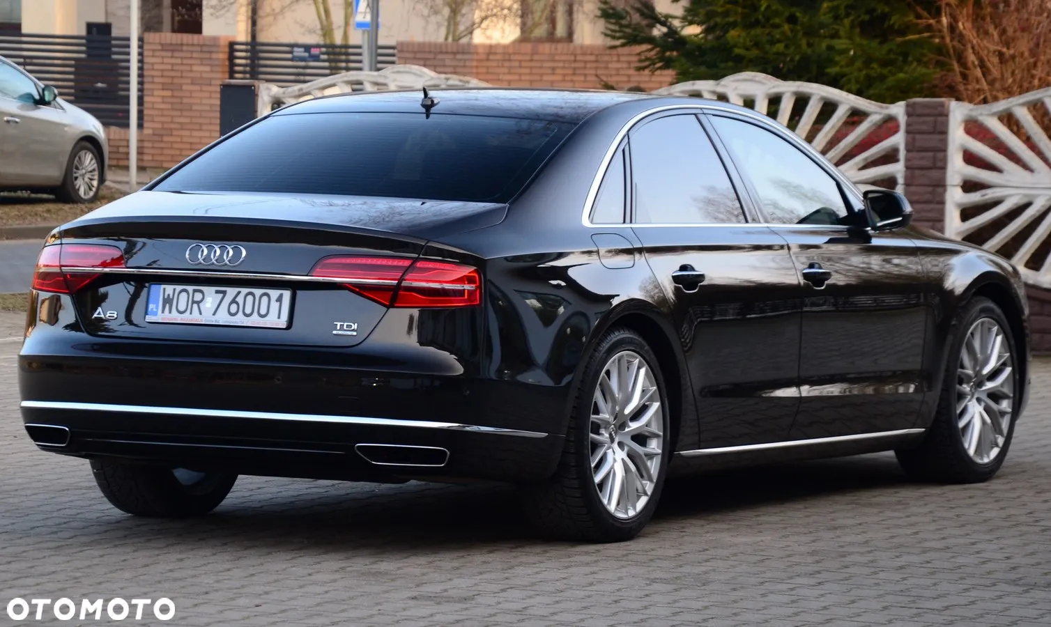 Audi A8 - 10