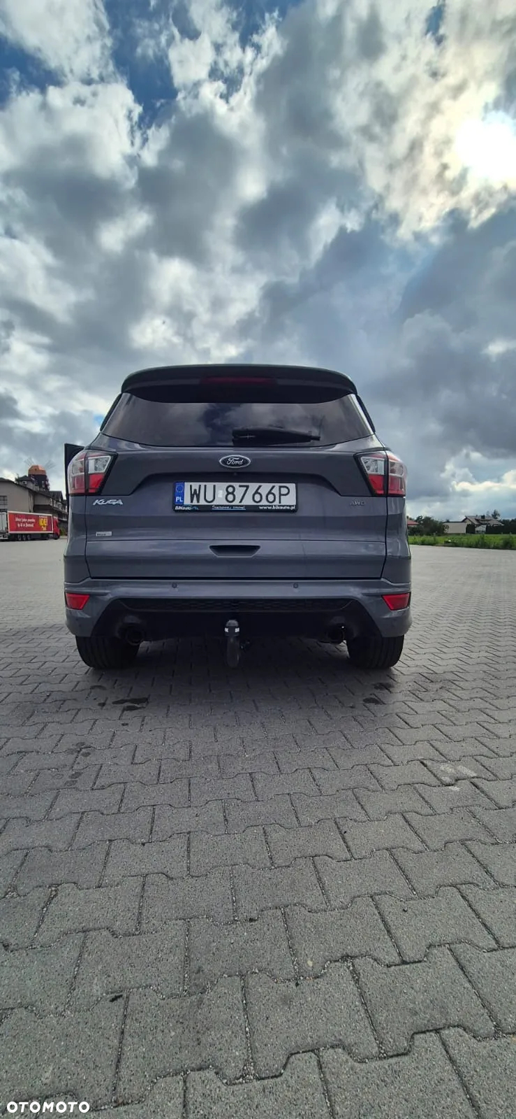 Ford Kuga 2.0 TDCi AWD ST-Line - 4