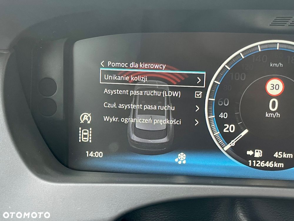 Jaguar F-Pace 25t AWD Portfolio - 31