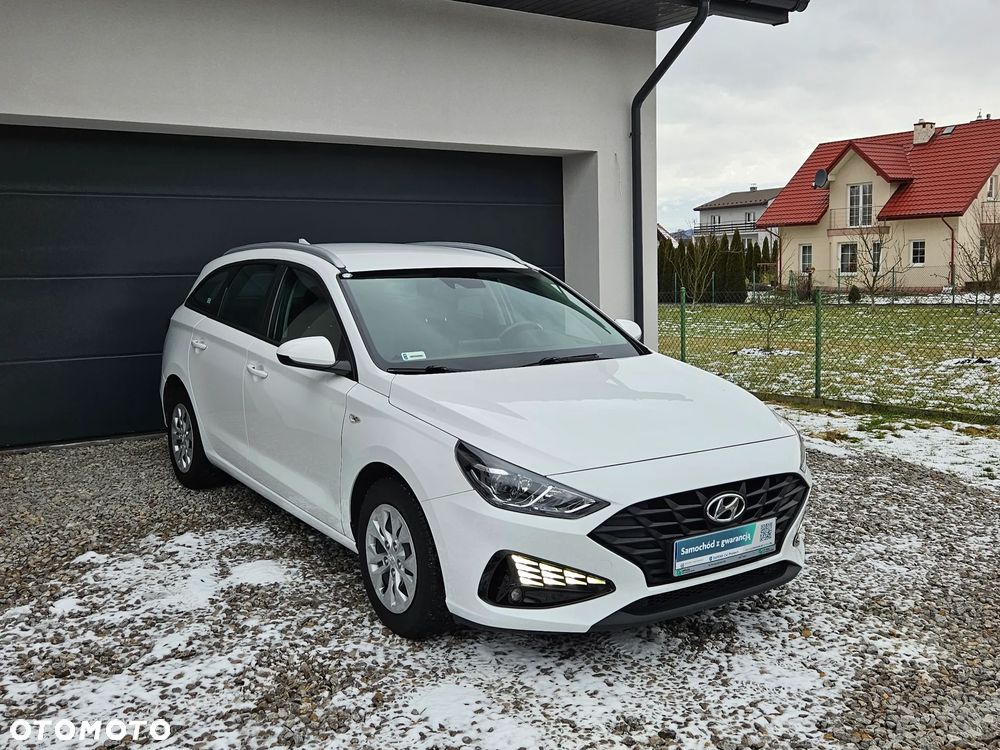Hyundai i30 1.5 DPI Classic + - 2