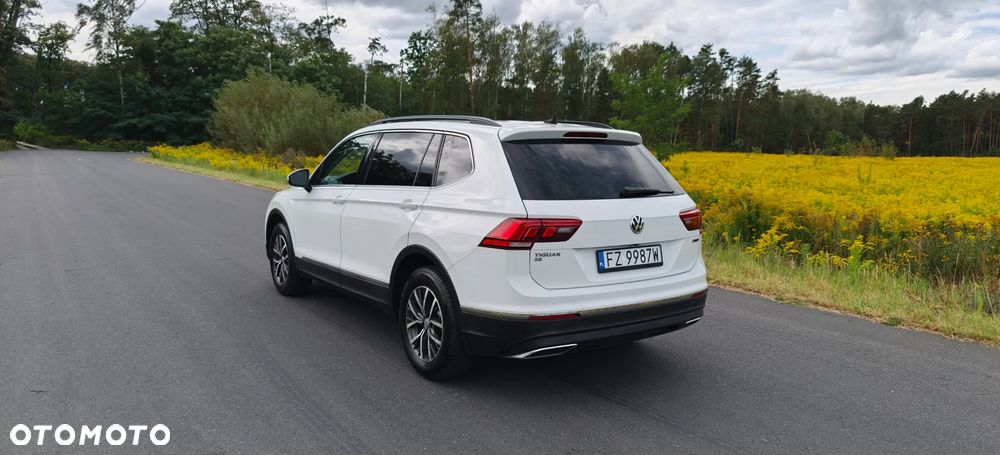 Volkswagen Tiguan Allspace - 10