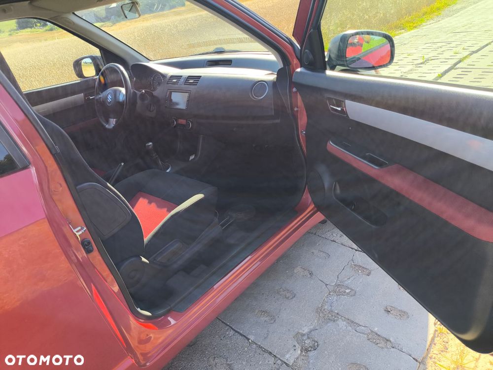 Suzuki Swift 1.6 Sport - 31