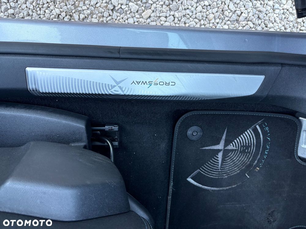 Peugeot 3008 PureTech 130 Stop & Start Crossway - 37