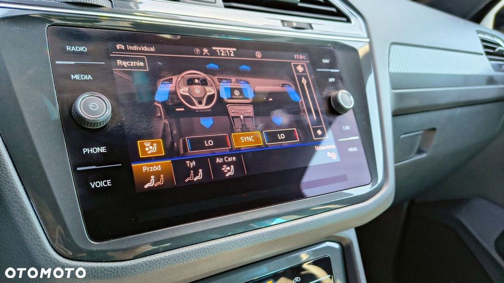 Volkswagen Tiguan 2.0 TSI 4Mot R-Line DSG - 27