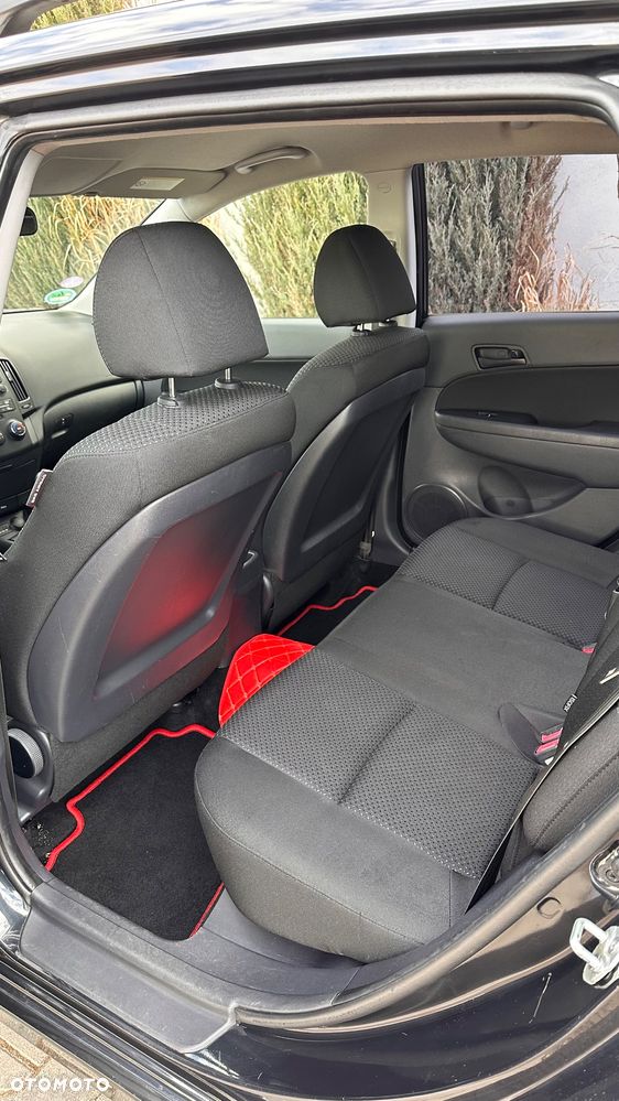 Hyundai i30 1.4 Comfort EU5 - 9