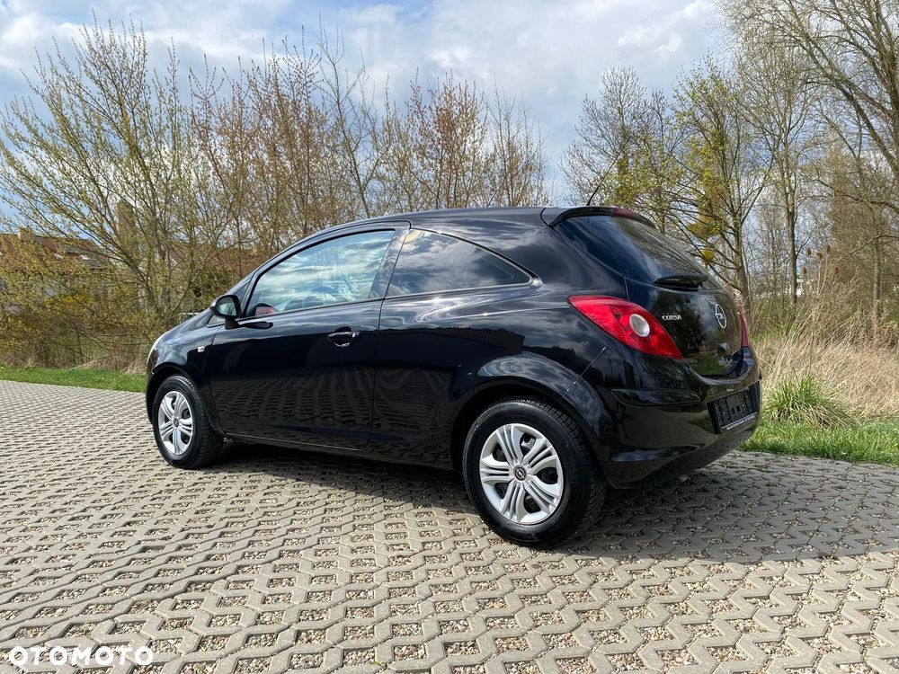Opel Corsa - 12