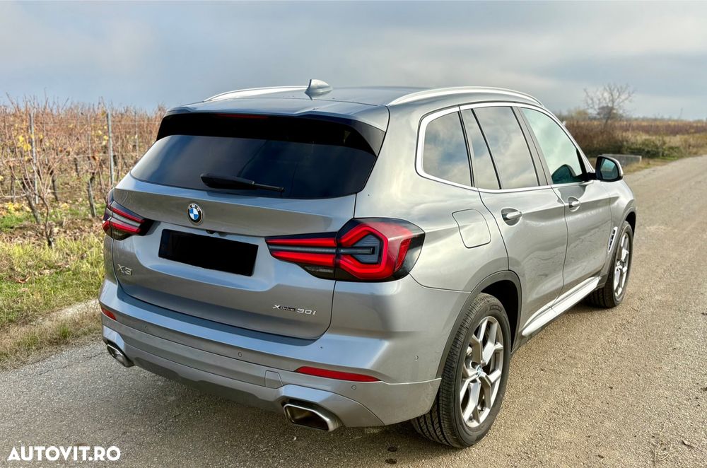 BMW X3 xDrive30i Aut. Luxury Line - 2