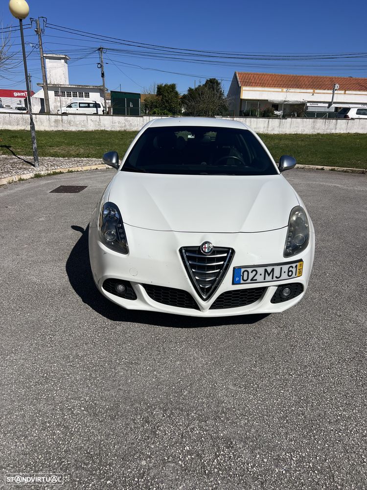 Alfa Romeo Giulietta 1.6 JTDM Distinctive - 2