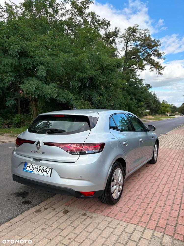 Renault Megane - 9