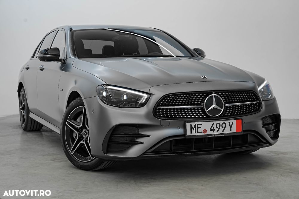 Mercedes-Benz E 300 de 9G-TRONIC AMG Line - 1