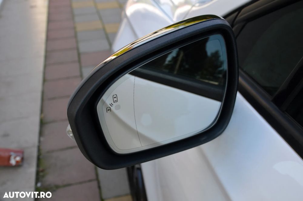 Ford Mondeo Turnier 2.0 Ti-VCT Hybrid ST-Line - 24