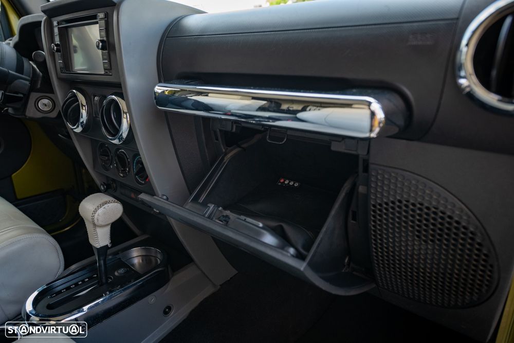 Jeep Wrangler 2.8 CRD ATX Sport - 9