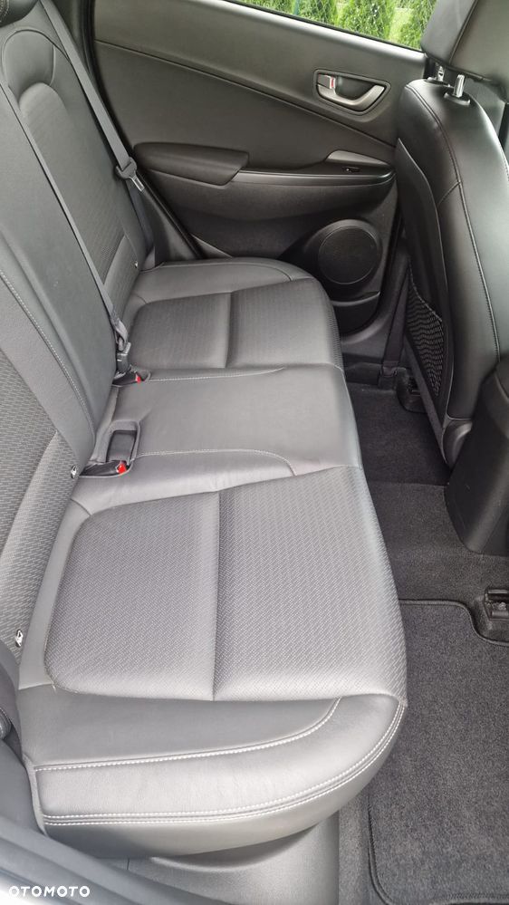 Hyundai Kona 1.0 T-GDI Premiere Comfort - 23