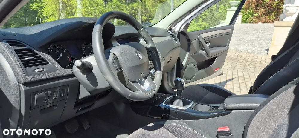 Renault Laguna - 14