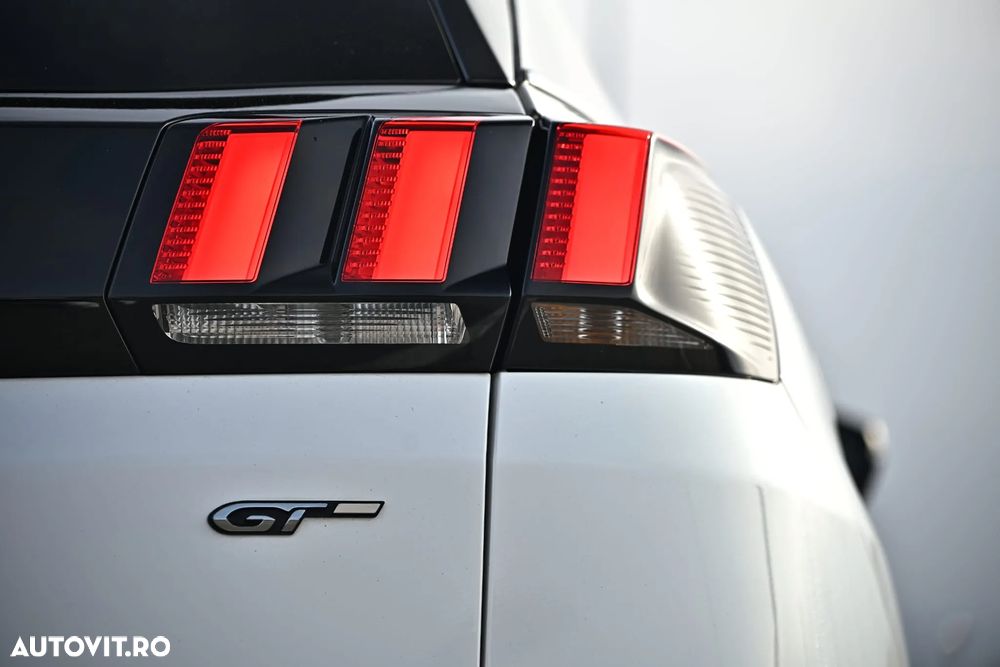 Peugeot 5008 1.6 BlueHDI EAT6 GT-Line - 21