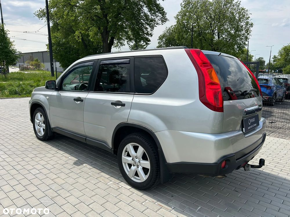 Nissan X-Trail 2.0 dCi LE - 6
