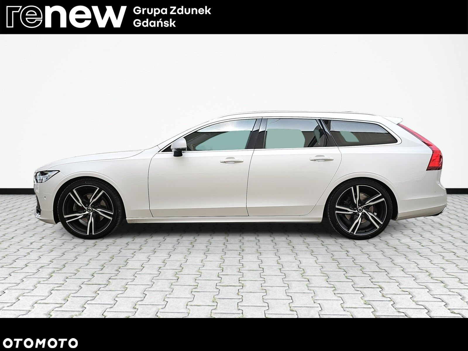 Volvo V90 - 9