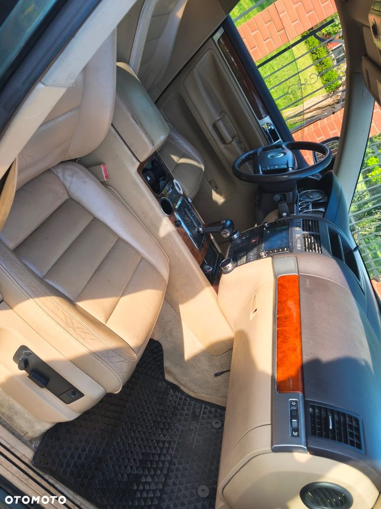 Volkswagen Touareg - 5